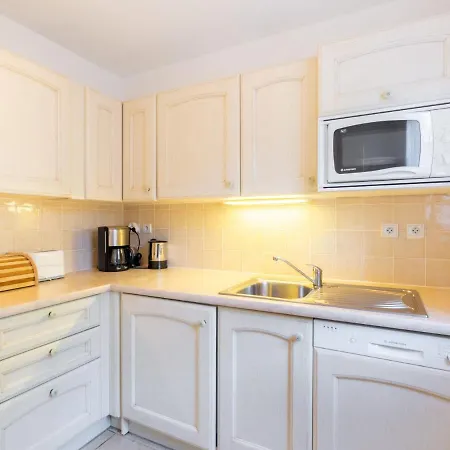 度假居 D'esquieres 16 By Interhome