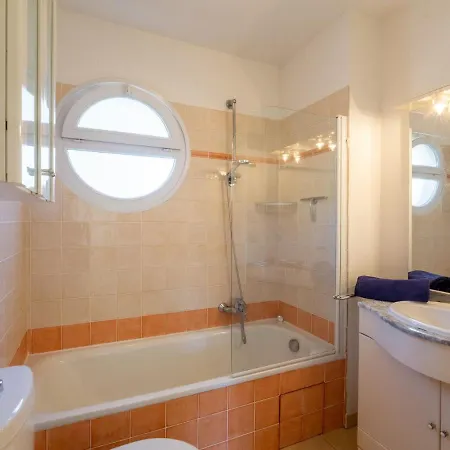 度假居 D'esquieres 16 By Interhome